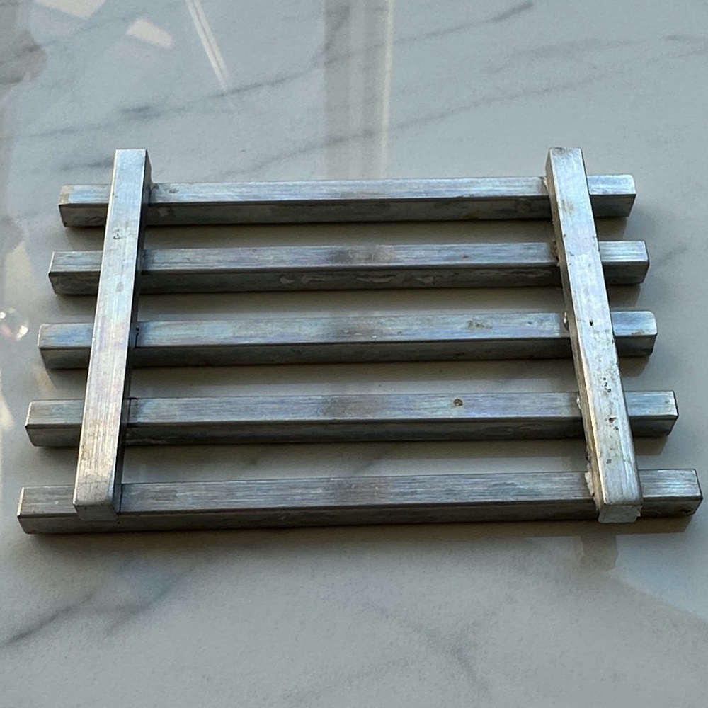 Silver Metal Soap Saver - Picture 4 of 4